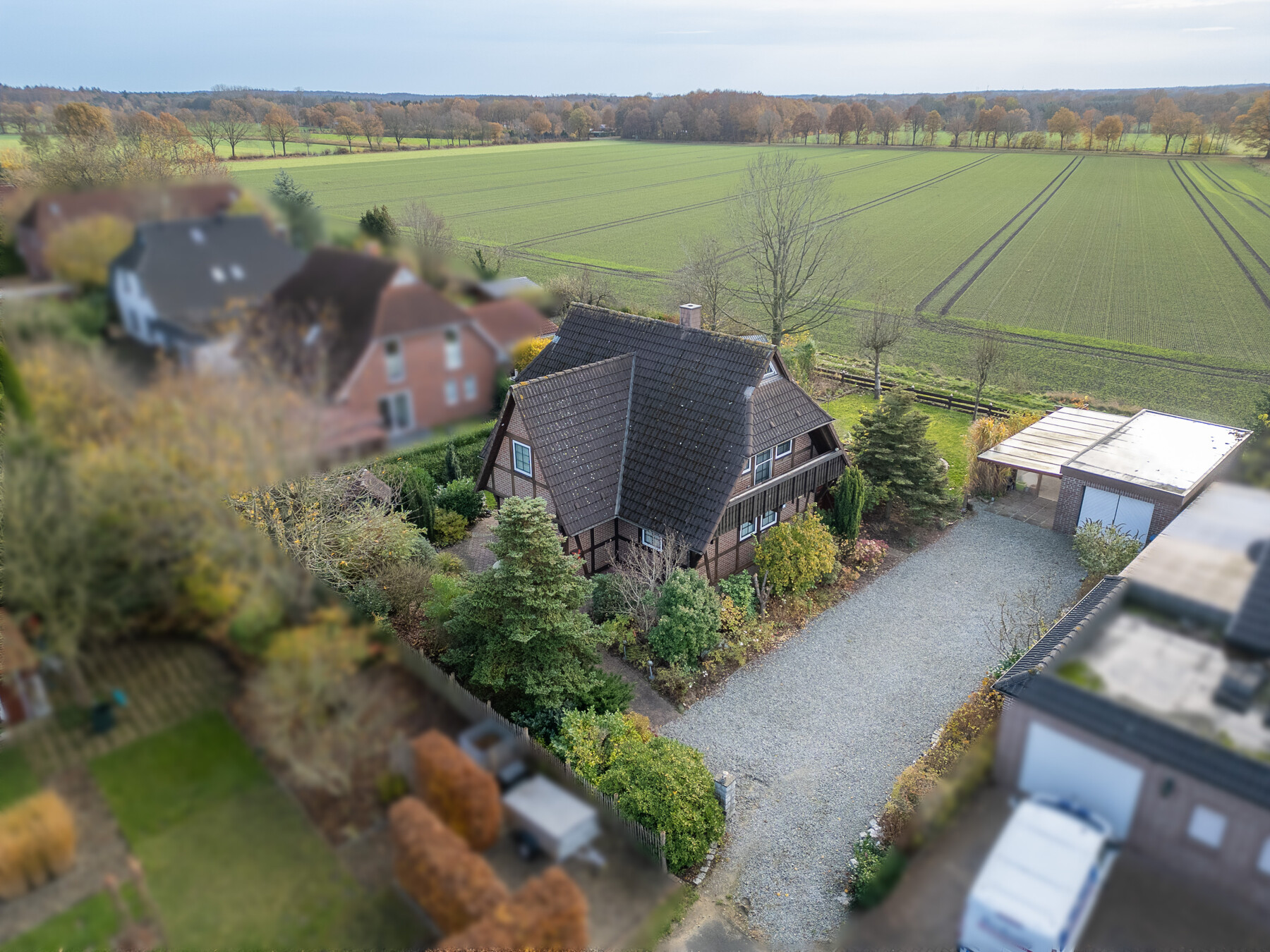 Fachwerkhaus mit Ausblick
- Einfamilienhaus in Randlage vom Ortskern