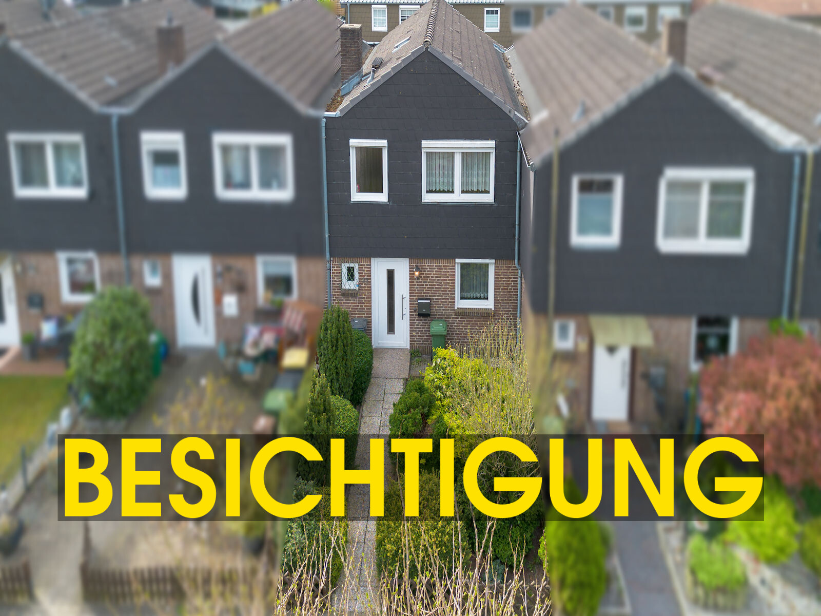 Offene Besichtigung am 14.08.26 um 15:30h
Geräumiges RMH in zentraler Lage von Wallenhorst