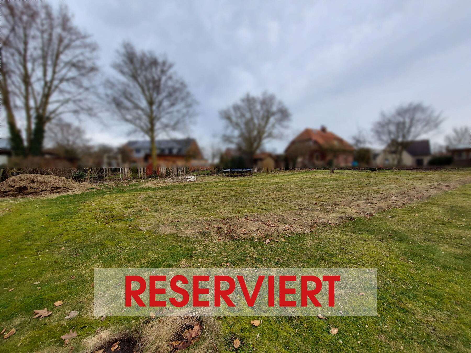 !RESERVIERT! Baugrundstück in gewachsener Nachbarschaft – mit vorliegender Baugenehmigung