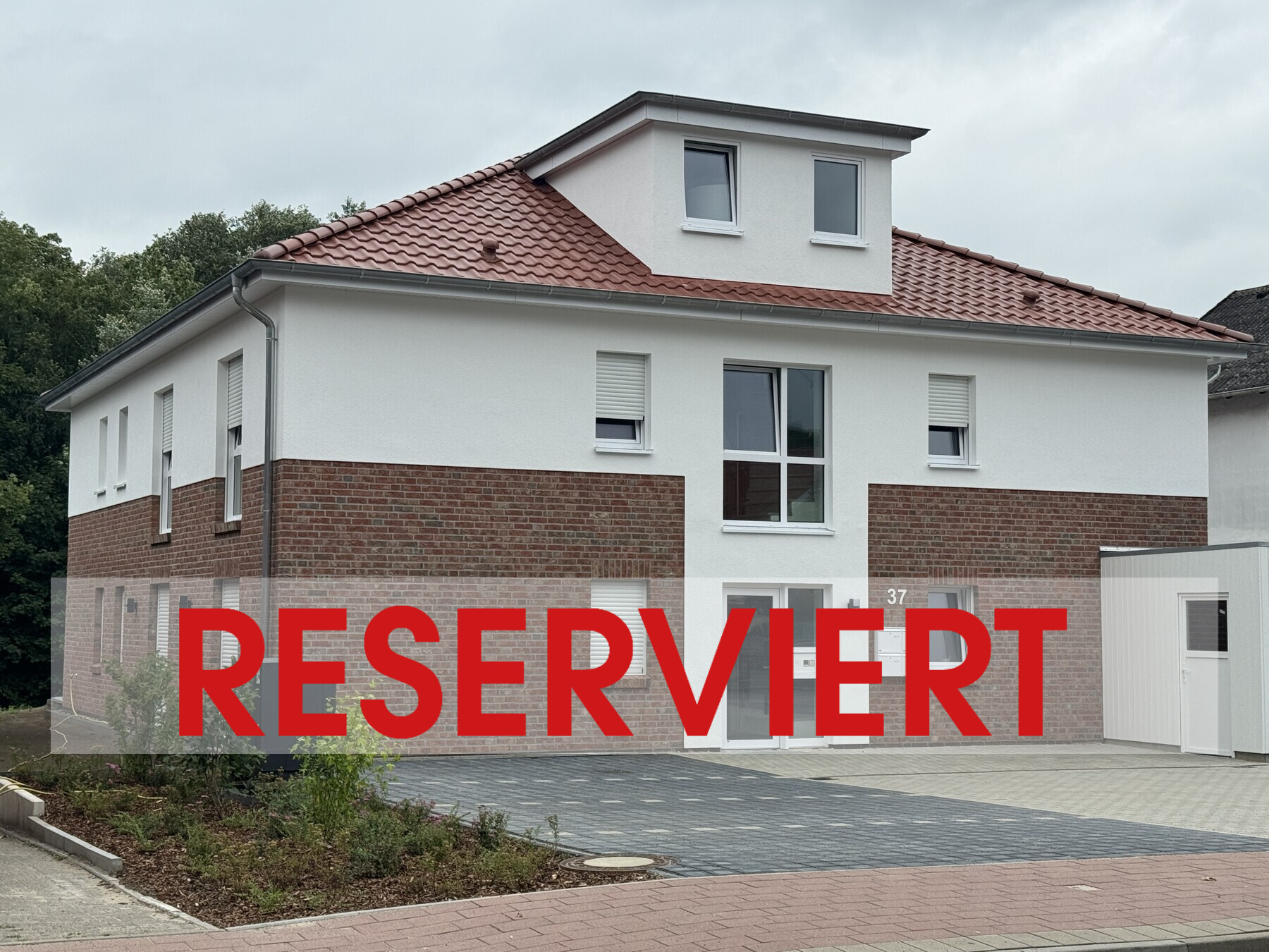 Reserviert! Bezugsfertige Neubauwohnung - im Kern von Grasberg
Provisionsfrei